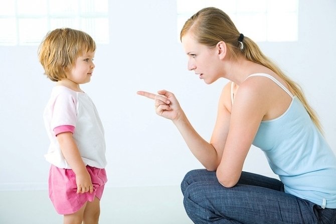 Şiddet Uygulamadan Çocukları Nasıl Disipline Edersiniz?