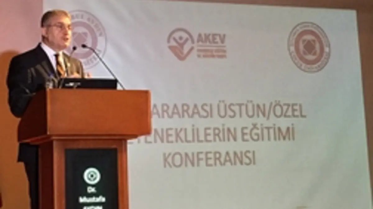Üstün Yeteneklilere Yönelik Eğitim Politikası