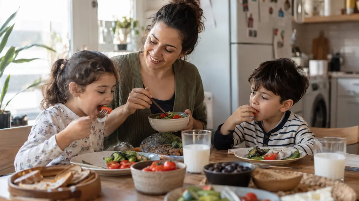 Çocuklarda Düzenli ve Dengeli Beslenme Nasıl Olmalı?